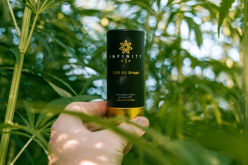 Our 2,000mg Drops are now only £39.99! 

infinity-cbd.co.uk/products/2-000…

#cbddrops #strongcbd #cbdoil #infinitycbd
