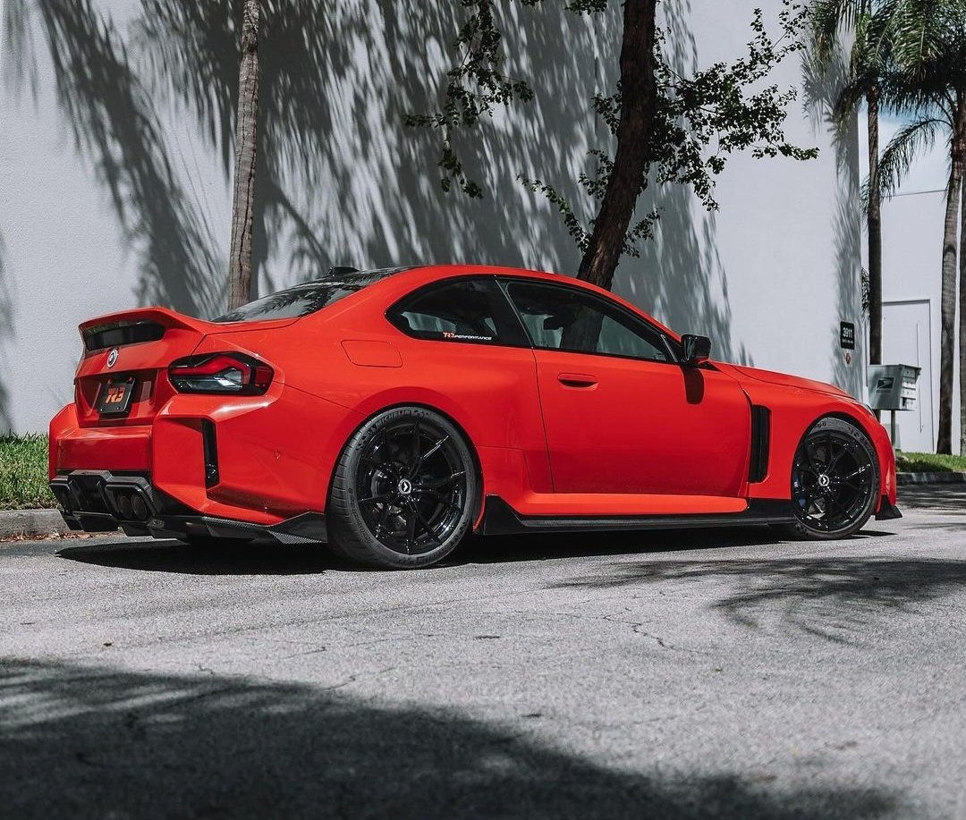 WorldWideCarsTM's tweet photo. BMW M2 ❤️ https://t.co/ywyGLyrF0K