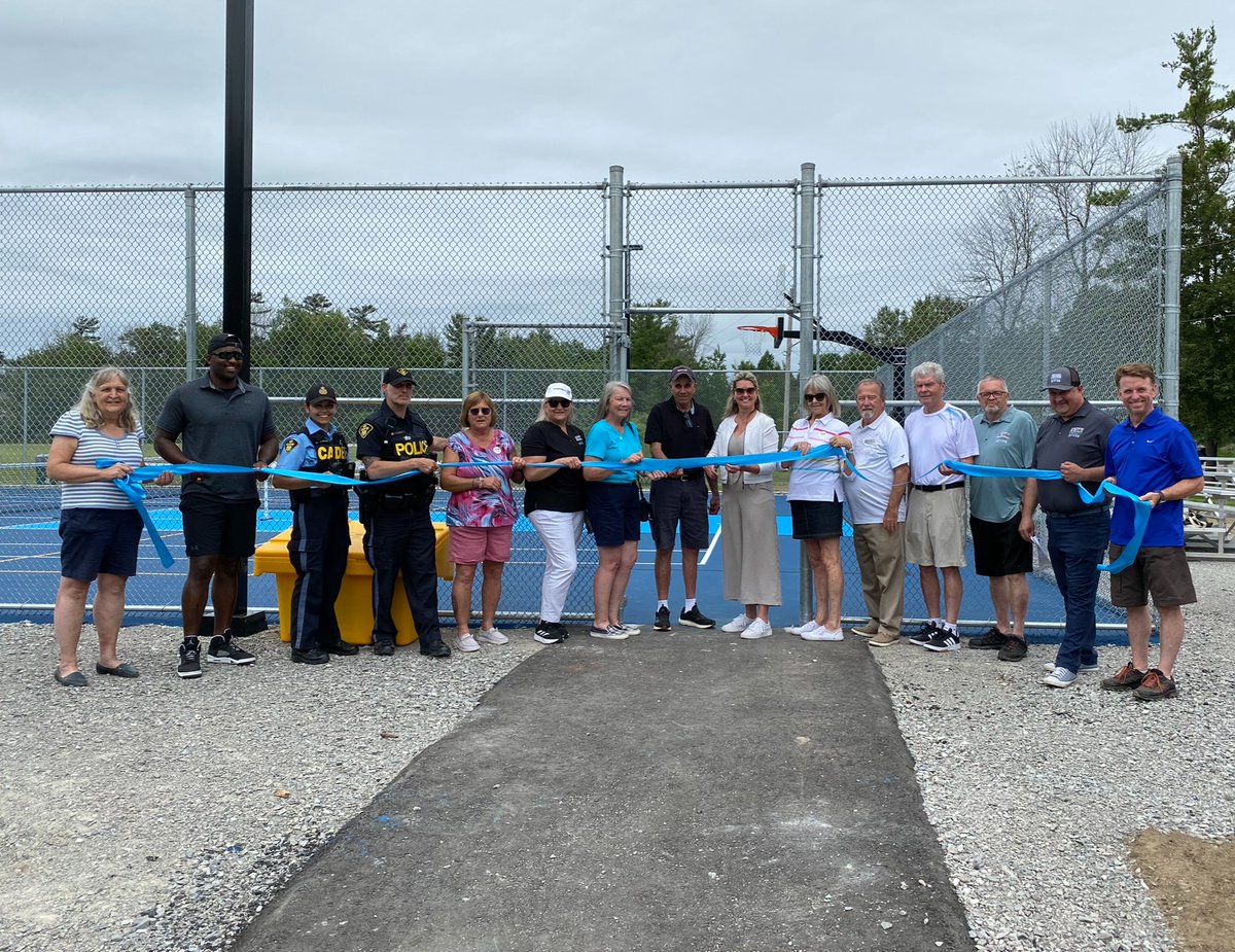 SevernTownship's tweet photo. Summer is here &amp; with that a season full of fun &amp; opportunities to get outside &amp; enjoy #Severn. Read our July #Recupdate that includes: ✅sport court details ✅recreation survey ✅new youth #pickleball sessions ✅upcoming events + more. Visit: https://t.co/txCKSsNdpo. https://t.co/l11qdIHoeU