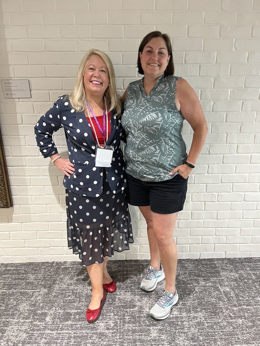 Lisa Laker tweet media