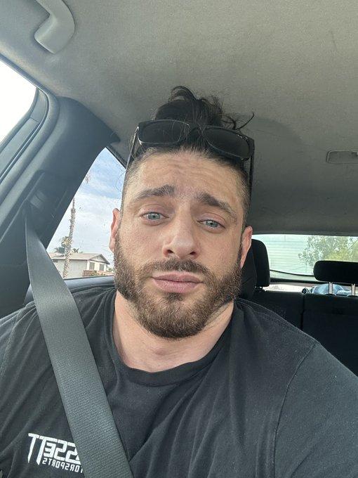 Hit my goal of 220lbs and now we aiming for 250 by Halloween. Sl&aacute;inte Mothahhh Fuckahhh!! https://t.<a href="/tag/mvsales"class="tags"><span>#mvsales</span></a>