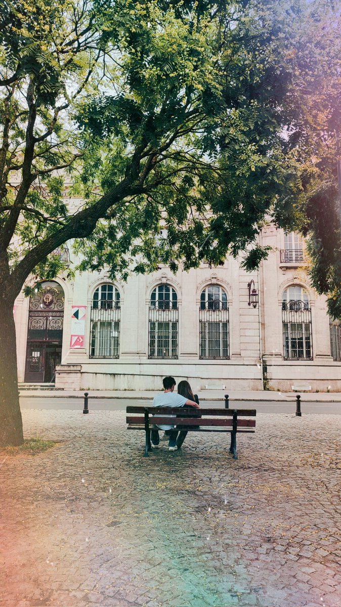 #Nancy'de aşk...
L'#amour dans la ville de Nancy...

#mobilphotography #Photographier #streetphotography