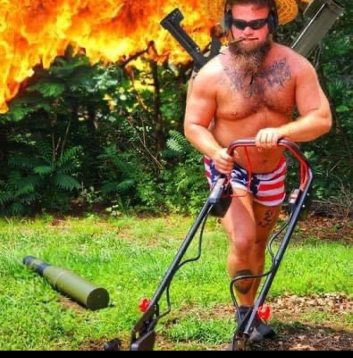 yard_gnome_'s tweet photo. Pic is from two years ago but remember, 4th of July only happens once a year but you can be Patriotic everyday with @Gruntstyle.

#gspatrioticsummer #gsfam #thiswelldefend #gruntstyle https://t.co/ZIfhpPJTgk
