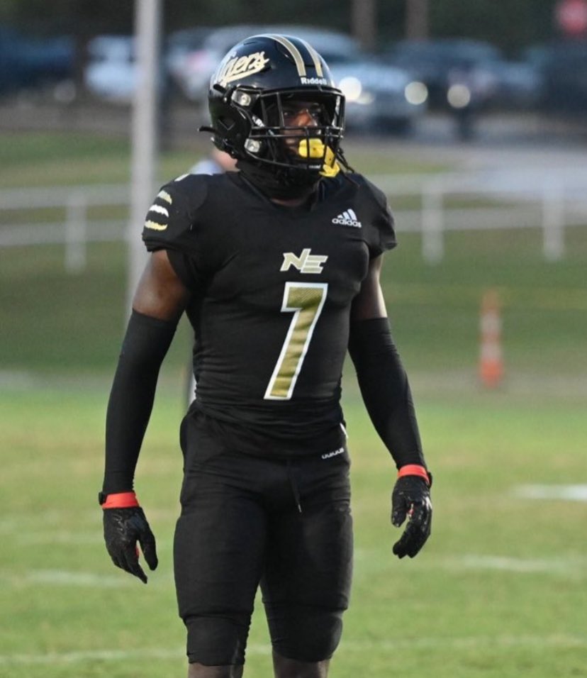 #AGTG🙏🏽 After a conversation with <a href="/ColeRotenberry/">cole rotenberry</a> I’m blessed to receive a offer from Northeast Community College <a href="/tv2p/">Tony Vance</a> <a href="/CoachAGibbs/">Coach A. Gibbs</a> <a href="/Coach_CJBailey/">CJ Bailey</a>