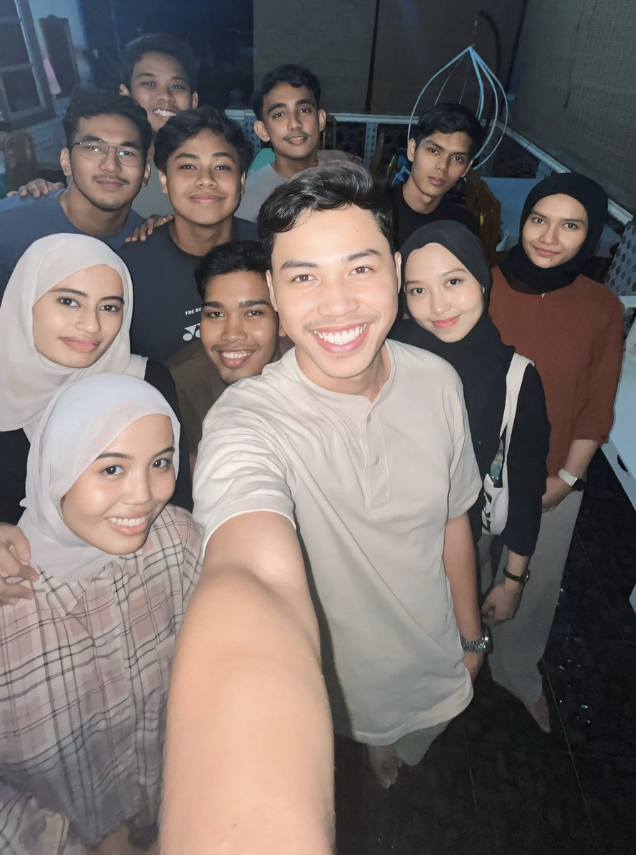 fahima_im's tweet photo. Putting yesterday’s memory here https://t.co/gEa1tsmmDt