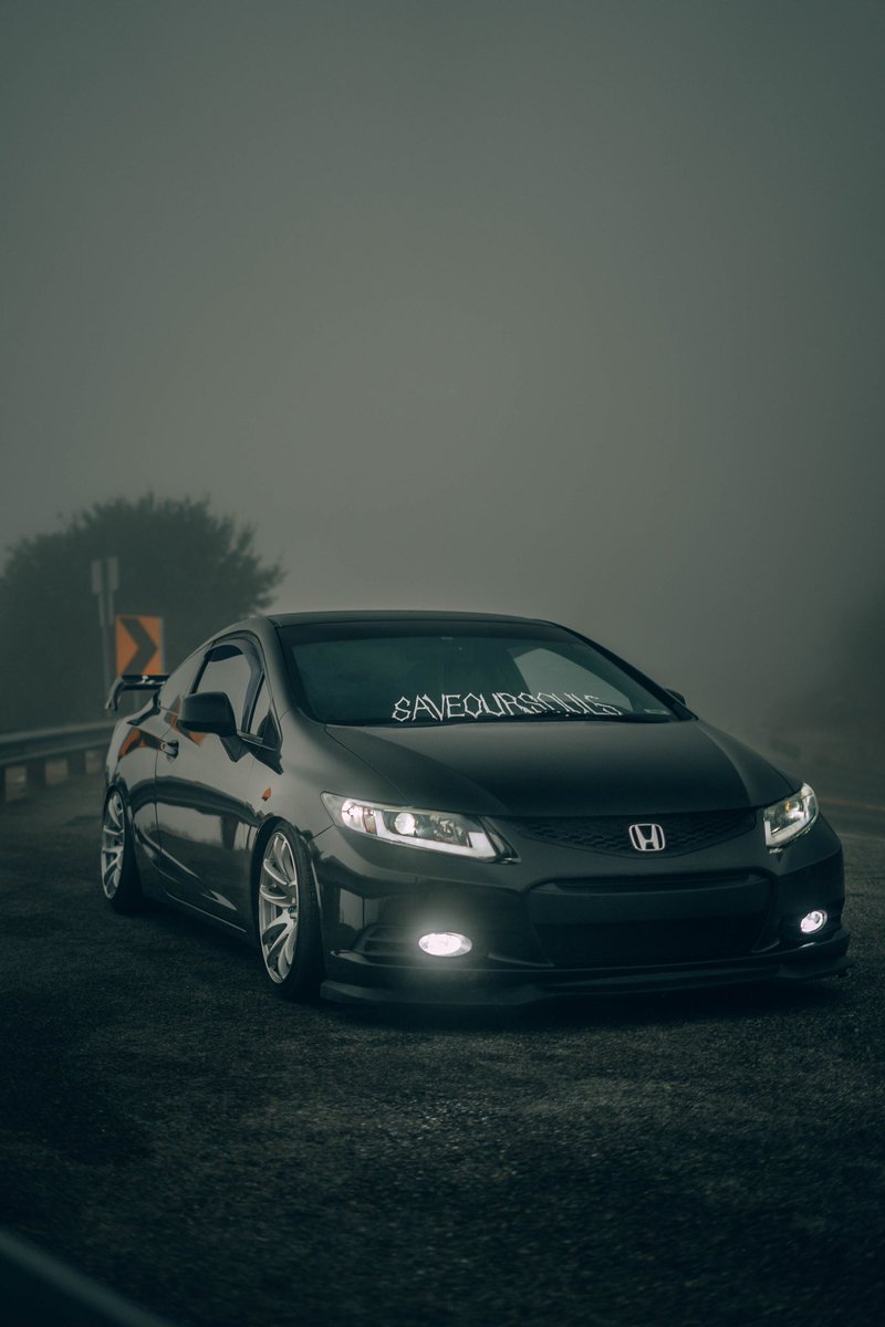 WitoGamez's tweet photo. One of my most recent shoots 🤌🏻  #hondacivic #photography #moddedcars https://t.co/ccub6nPxcL