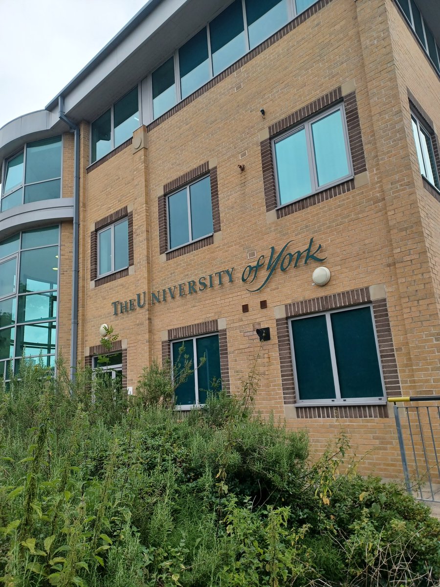 Had an amazing day of #YorCCA at <a href="/UniOfYork/">University of York</a>. Big thanks for everyone who made this event possible @NeyraRosario_CA! It was brilliant to see the power and importance of conversation analytic research for such a wide range of applications.