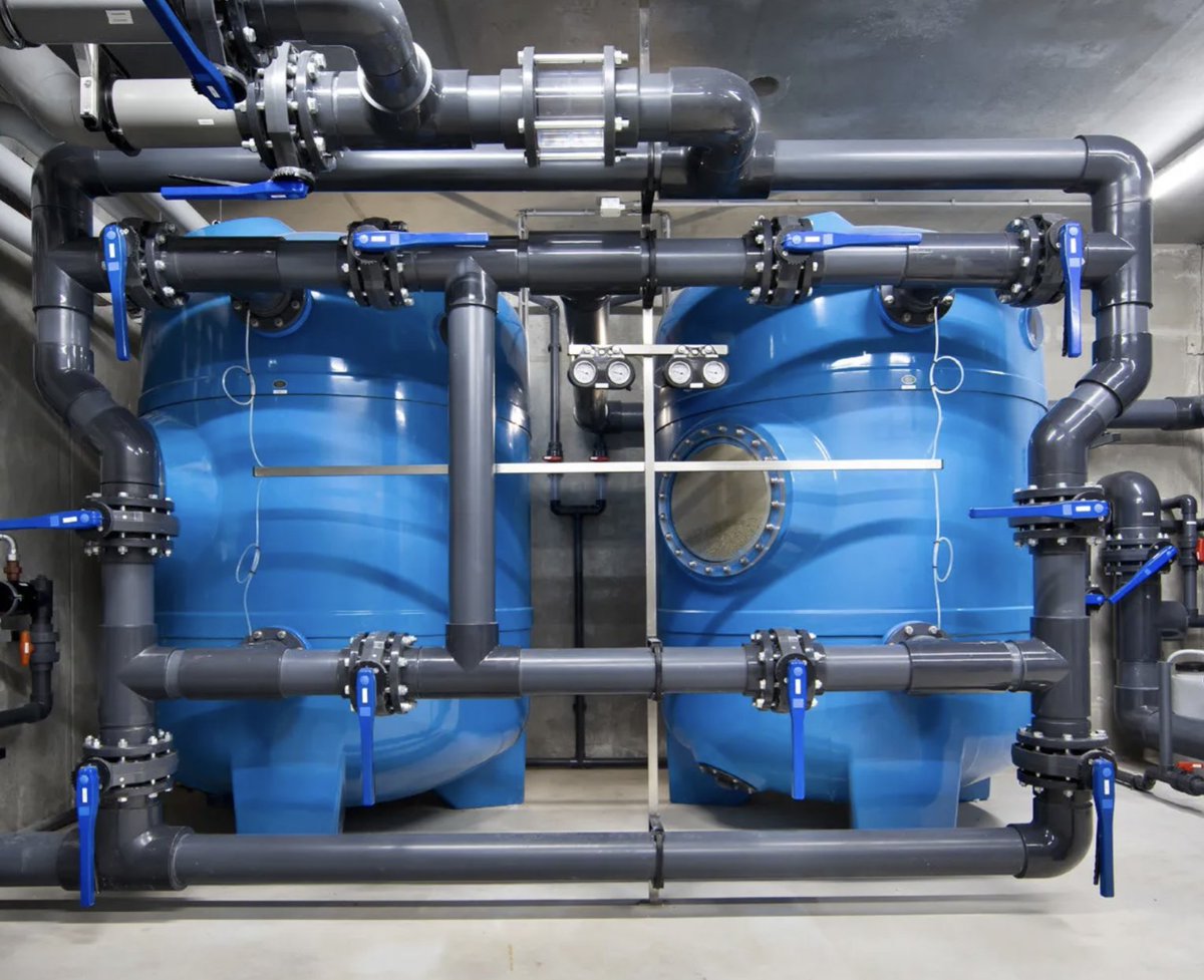 Achieve full control of your plant room remotely, and you can rest assured your pool has pristine water that is digitally analysed every millisecond.

To find out more about our plant rooms, click here: 
chemsol.co.uk/services/luxur…

#poolplantroom #plantroomtechnology #luxurypool