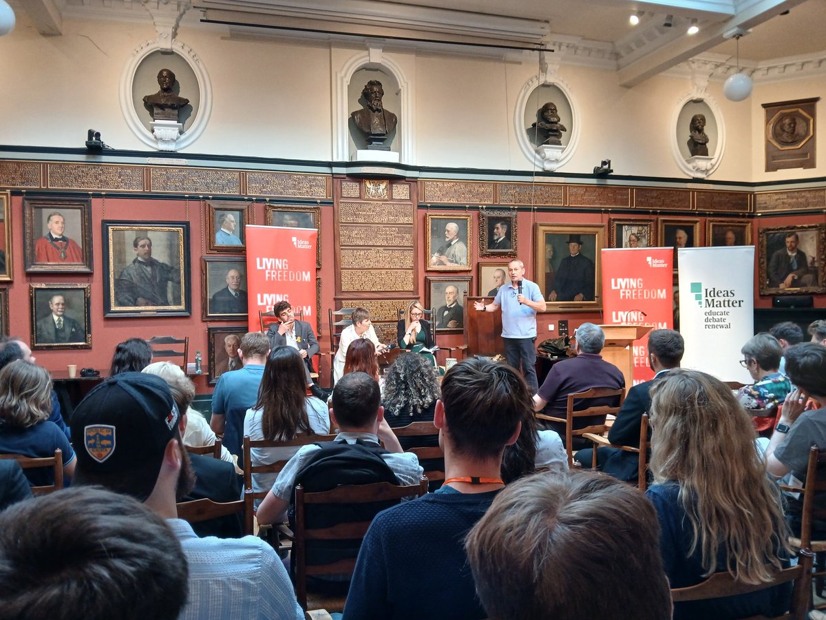 Future_Cities's tweet photo. Corker of a debate on how we defend the gains of civilisation.
With @Furedibyte @StandUptoWoke @markhamharrygo1 @LivingFreedomUK #LivingFreedom https://t.co/Kdf1uKOoFF
