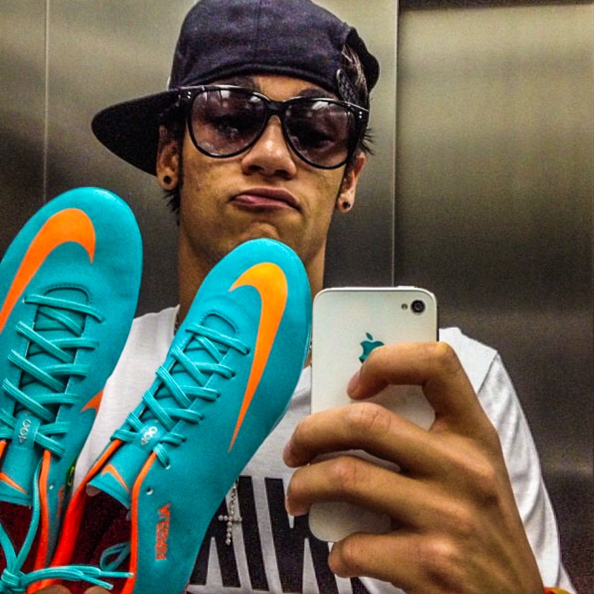 🇧🇷🤳 Neymar Jr in 2012.. simpler days. 🥹