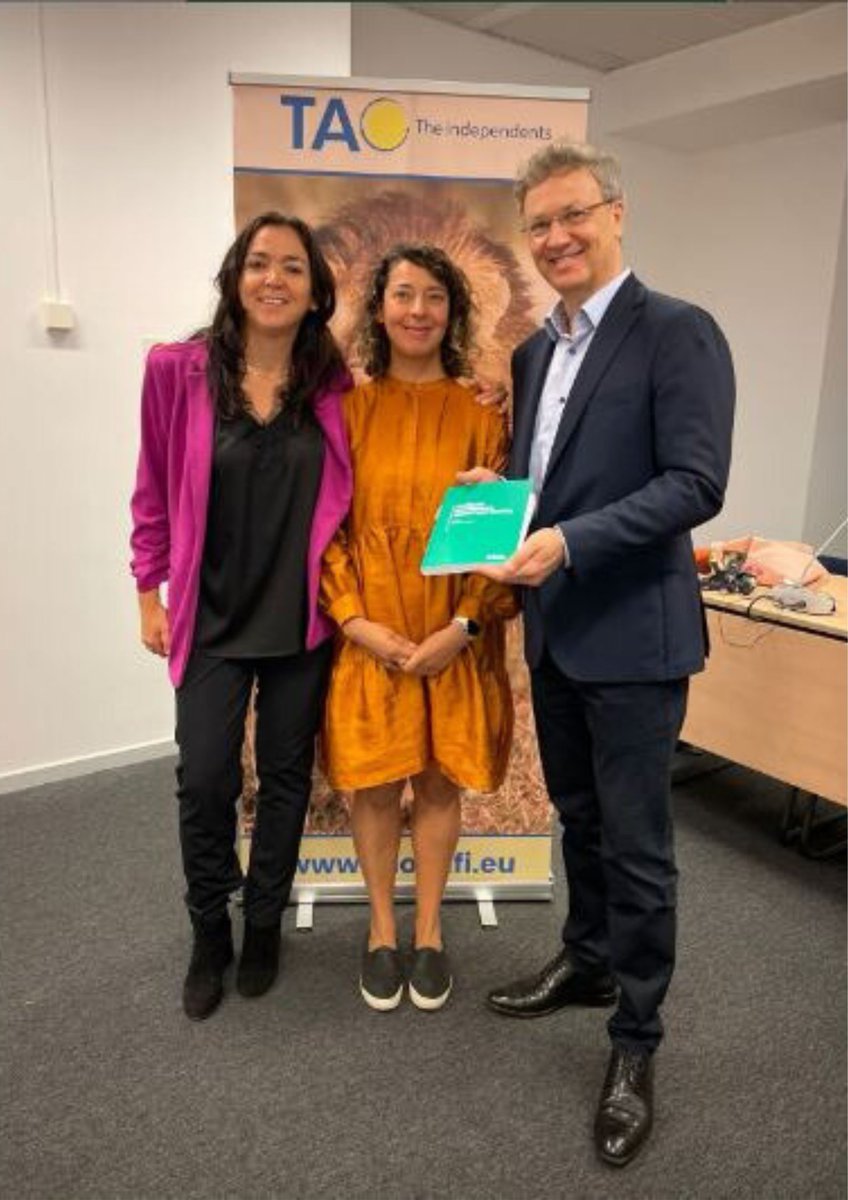 Glen K Campbell 🇪🇺🇫🇷🇬🇧🌏 (@glenkcampbell) on Twitter photo TAO-The Independents, the <a href="/EU_Commission/">European Commission</a>'s trade union, hosted recently in Brussels a presentation of the book ‘Artificial intelligence: labour and society’. Raúl Trujillo (right), president of TAO, welcomed the editor <a href="/APonceETUI/">Aida Ponce Del Castillo</a> (middle) and co-author <a href="/grnsurveillance/">Benedetta Brevini</a>.
1/🤖 TAO-The Independents, the <a href="/EU_Commission/">European Commission</a>'s trade union, hosted recently in Brussels a presentation of the book ‘Artificial intelligence: labour and society’. Raúl Trujillo (right), president of TAO, welcomed the editor <a href="/APonceETUI/">Aida Ponce Del Castillo</a> (middle) and co-author <a href="/grnsurveillance/">Benedetta Brevini</a>.
1/🤖