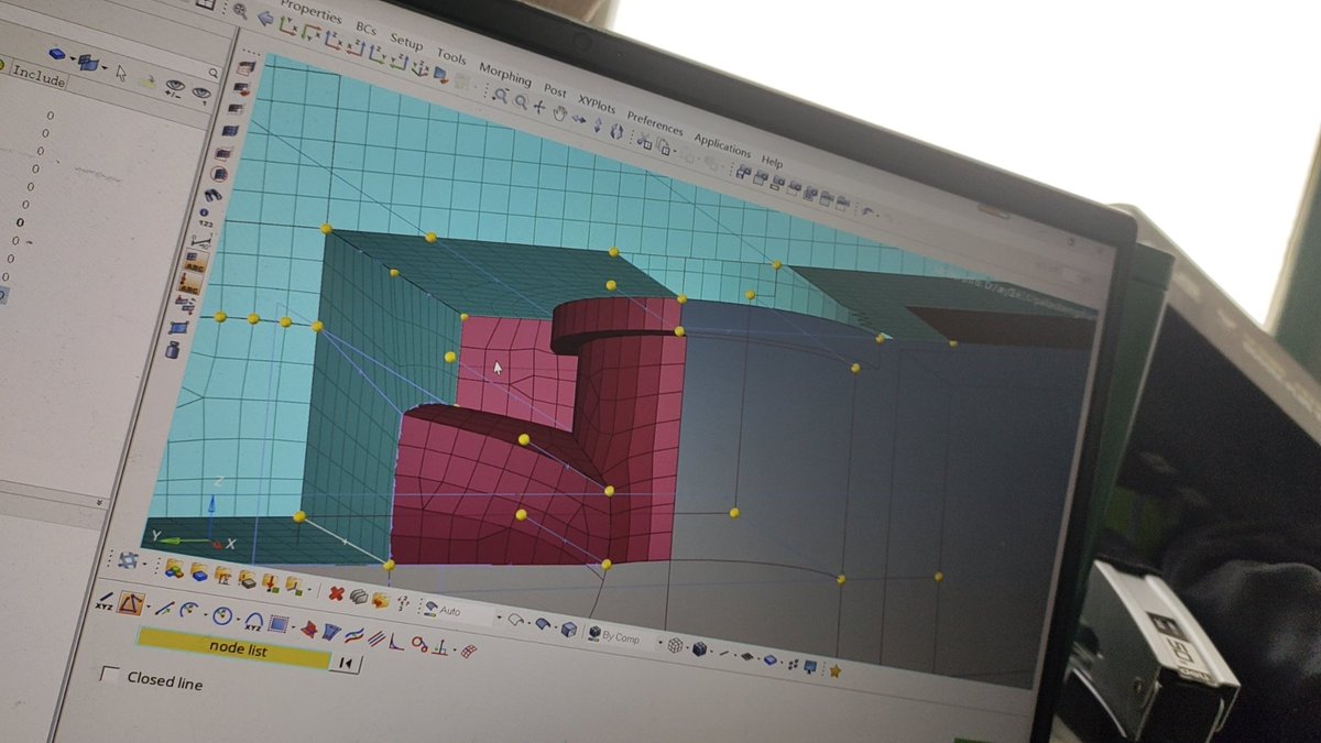 answerlimz's tweet image. hypermesh我搞不转了啊好烦