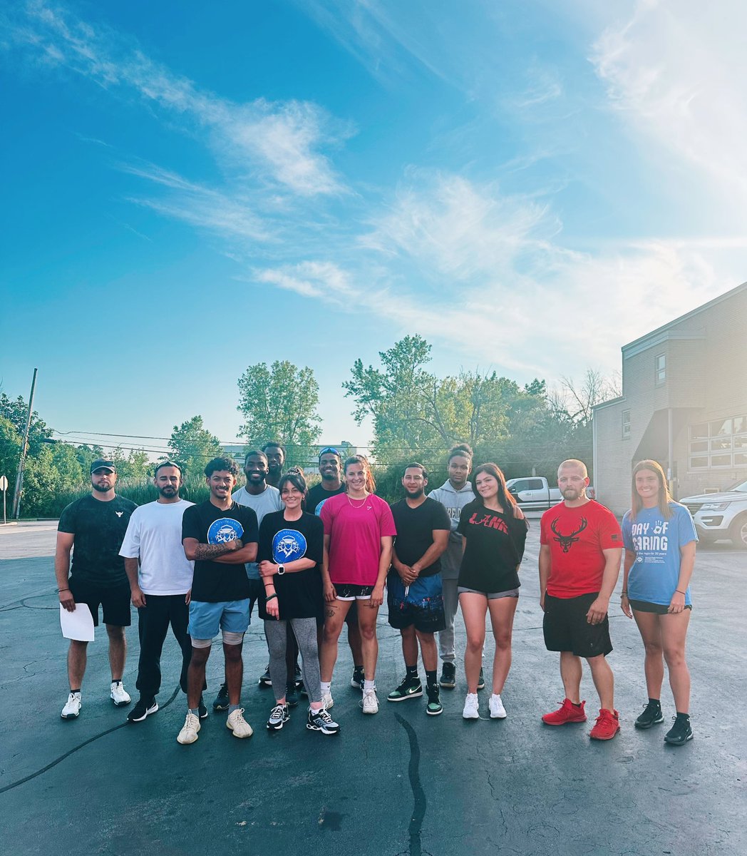 RecruitmentRpd's tweet photo. Congratulations to Squad A for picking up the win last week! Way to push yourself with your relay race. Keep working hard towards your goals 💯🏆🔥 #JoinRPD #workforcedevelopment #leadershipdevelopment #RPD
Wanna join RPD? Link below! 🔗🔗
https://t.co/avCw2MA50e https://t.co/vAK3ftU5Uq