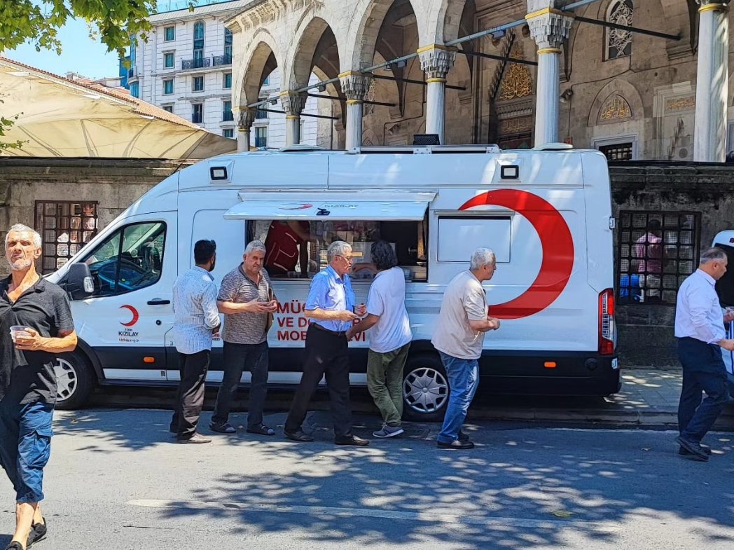 15 Temmuz şehitlerimizi anmak adına 12 Temmuz günü, cuma namazından sonra Kaymakam Bey'in tensipleriyle lokma dağıtımı gerçekleştirdik. 🌙☺️🇹🇷

#daimahazır