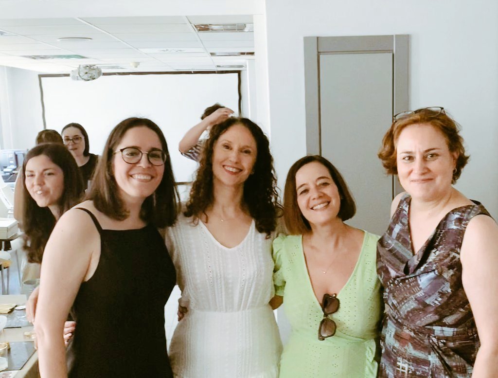 Maria Fernandez Velasco tweet media