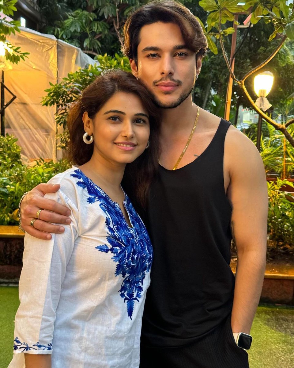 twtnemo's tweet photo. woah! #PraPal π
#PratikFam #PratikSehajpal https://t.co/e1mg9ZuY4m