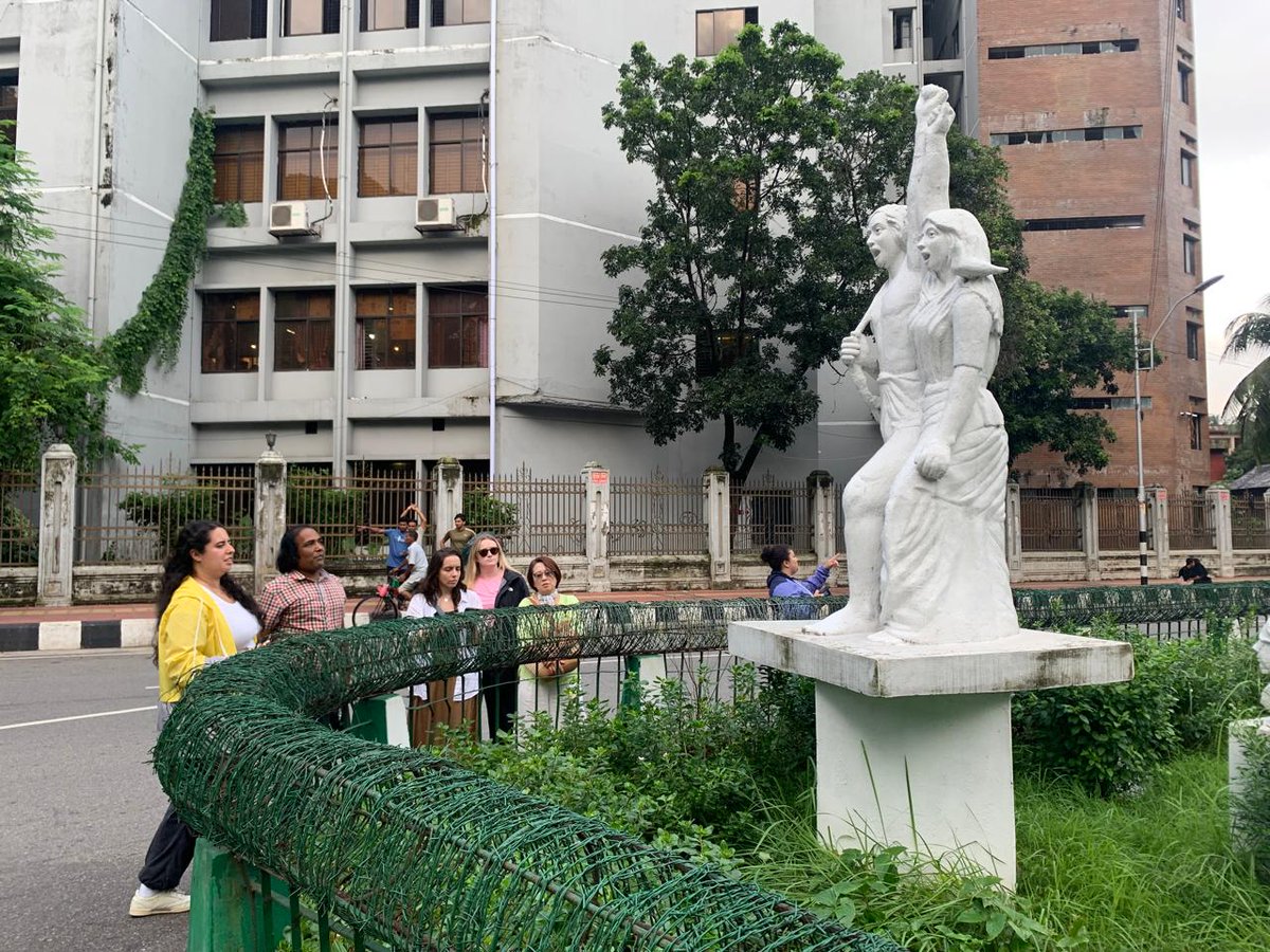 Study tour group of “Fulbright Participants” (15 participants) from St John’s University, New York, USA, exploring Bangladesh with us.
Local Coordinator: The Bengal Logistics Ltd.