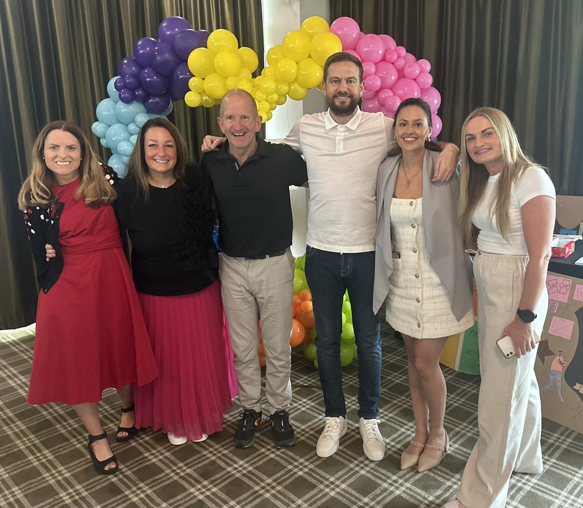 katewarriner's tweet image. Amazing @idigitalnhs team time. Massive thankyou @LeyYBrown &amp;amp; team for putting on such a fab day focussed on safety, learning &amp;amp; improvement. Great presentations @TibbsY_RTs @jo_potier , brilliant quiz, awards &amp;amp; valued @TheForumAH input as always. Great way to end the week 💜