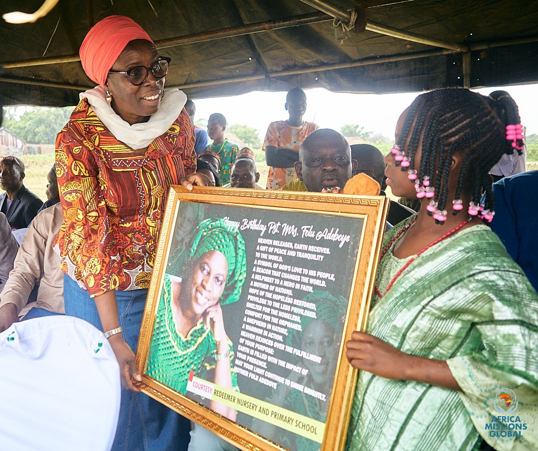 AfriMissions's tweet photo. 🎉✨ Photo Highlights from the Grand Commissioning of Redeemers Nursery &amp; Primary Missions School in Famole! 

It was an incredible day attended and led by our esteemed CEO of Africa Missions @eyonofw and Nigeria Chapter Leader Pastor Remi Olumuyiwa. https://t.co/Dbe7oQCqv0