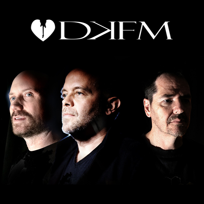 Warm thanks to <a href="/decayfm/">decayfm</a> #shoegaze radio for continued support of <a href="/AShorelineDream/">A Shoreline Dream</a> and <a href="/MarkGardener/">Mark Gardener</a> (#RIDE) + music from forthcoming album 'Whitelined', out July 19. Tune in from anywhere via decayfm.com

Preorder the album on vinyl/digital ~ ashorelinedream.com/index_whitelin…