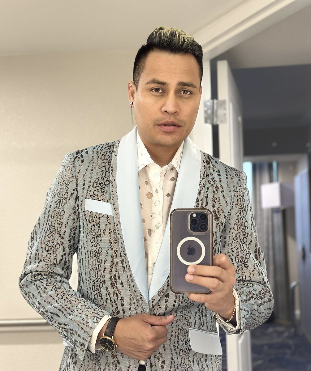CobonMayver's tweet photo. Hello world 👋.
#SugarBabies #Parati #bebe #latino #losangelescalifornia #askme #vaquerer https://t.co/E7S3bFIme3