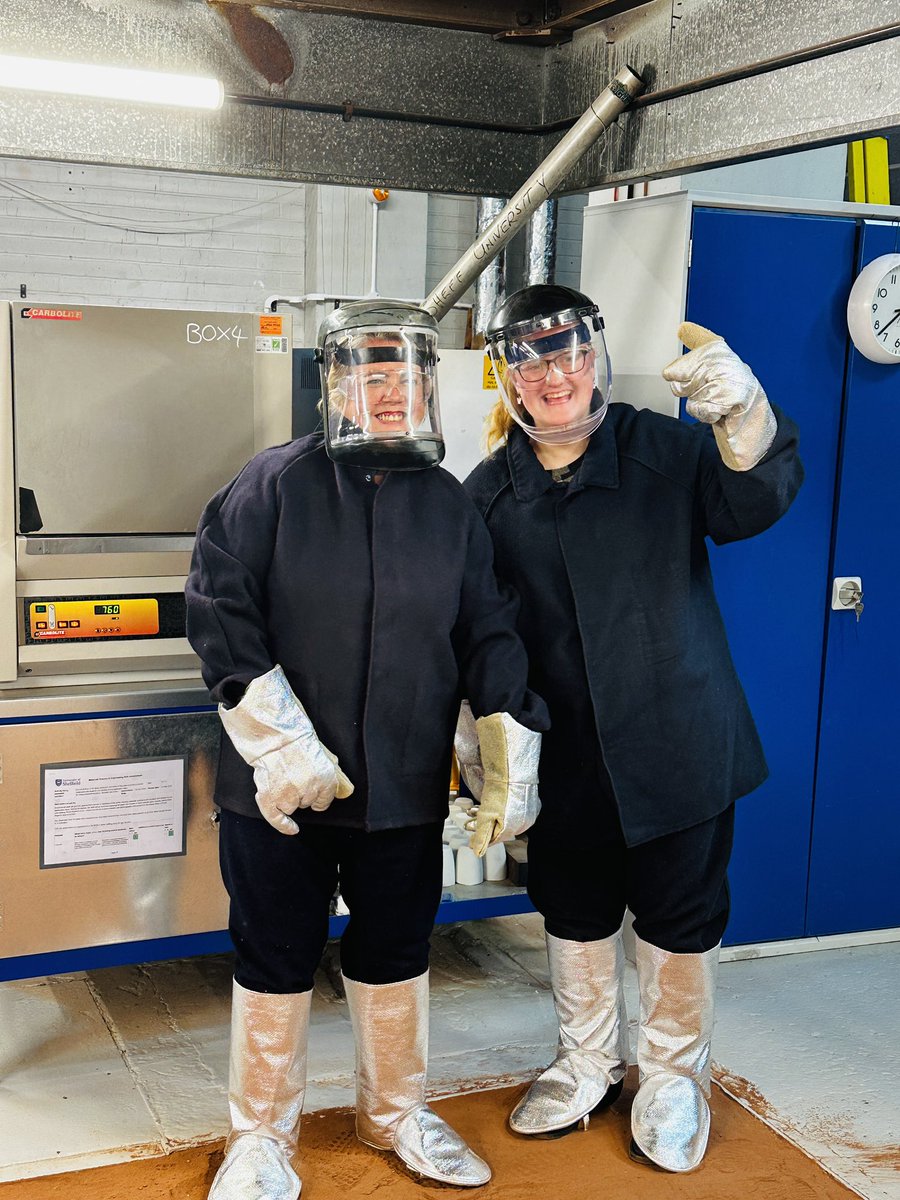JulieHussey5's tweet photo. Proud to help facilitate todayโs Teacher externship at the Royce Discovery Centre. Helping teachers to understand all the amazing career opportunities in the field of materials science. #influencetheinfluencers #inspiringthenextgeneration https://t.co/BjBHEVgc2m
