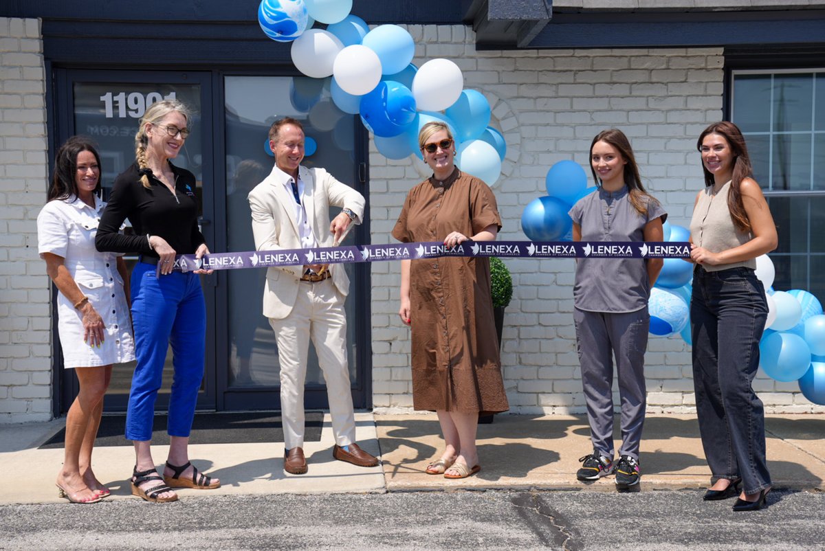 StarboardKC's tweet image. We had an amazing time this week celebrating ribbon cuttings for two fellow @LenexaChamber members!

Congratulations to @claritycarekc and Physician Aesthetic Specialists on these milestones. We are excited to see your growth within the community.

#Lenexa