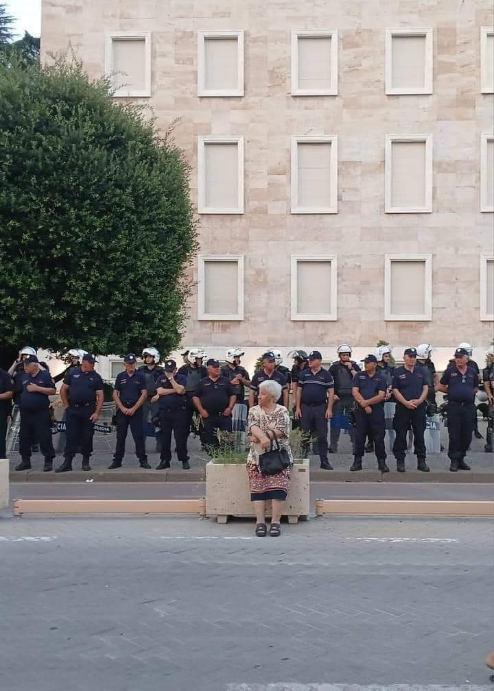 Tirana #Albania #protest