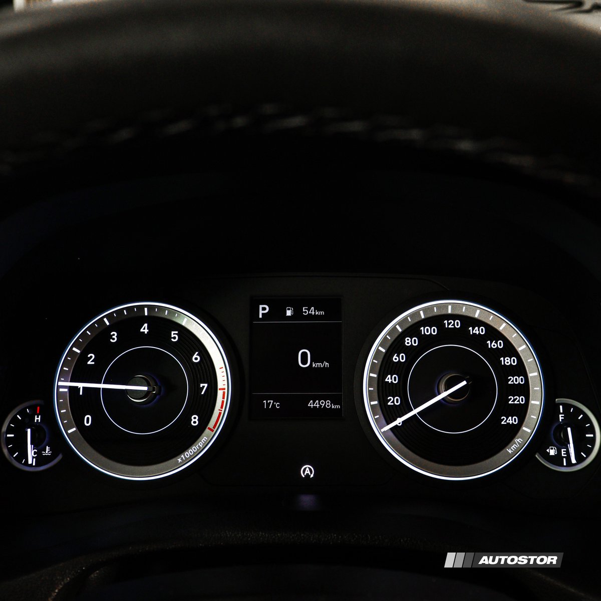 Autostor_'s tweet photo. Hyundai Creta Limited 1.0 Turbo 2023

- Branco Atlas –

•ÚNICA DONA
•GARANTIA DE FÁBRICA
•VERSÃO LIMITED
•4498 KM

R$ 124.500,00

•Branco perolizado
•Carregamento por indução
•Cambio automático
•Bancos em couro
-
#Hyundai #Creta #Limited #Turbo #Estilo #Inovação https://t.co/e50nrPqcHF