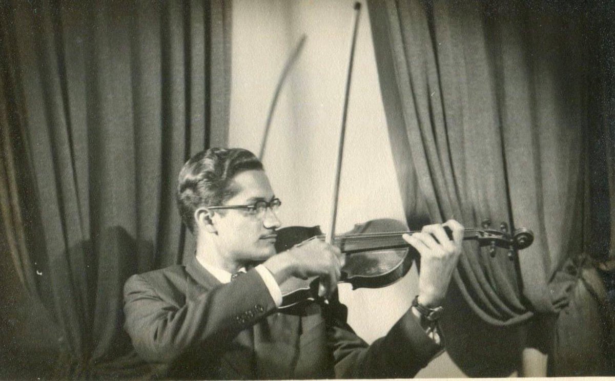 aredacao.com.br/colunas/152040…

Entrevista com o violinista (e odontólogo) Edilberto da Veiga Jardim Filho
Jornal “A Redação”
Coluna de Música Clássica
Othaniel Alcântara