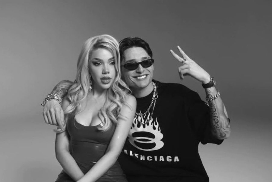 PesoPlumaToday's tweet photo. Peso Pluma junto a Kenia Os para el video de “TOMMY Y PAMELA”
🎥 18/07 https://t.co/N4TcoewB64