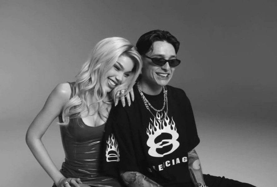 PesoPlumaToday's tweet photo. Peso Pluma junto a Kenia Os para el video de “TOMMY Y PAMELA”
🎥 18/07 https://t.co/N4TcoewB64