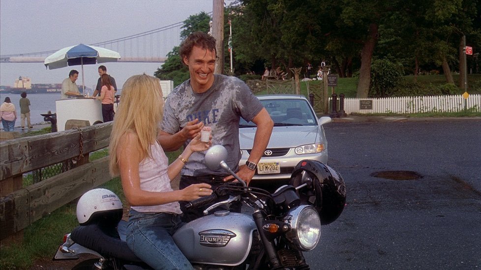 TheCinesthetic's tweet photo. how to lose a guy in 10 days, 2003. https://t.co/YbTLm7EepV