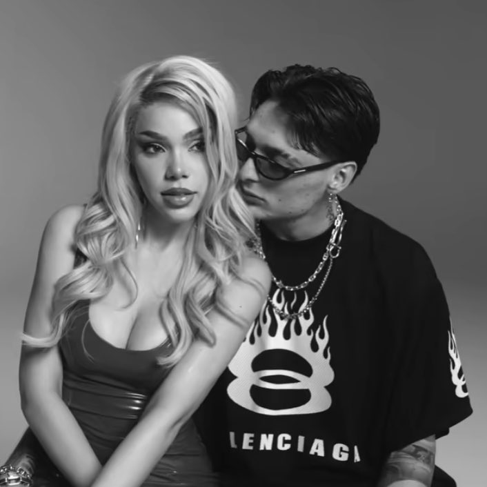 KeninisMx's tweet photo. Peso Pluma &amp; Kenia OS para el video oficial de “TOMMY &amp; PAMELA” 18/07. https://t.co/pERTABo4Ol