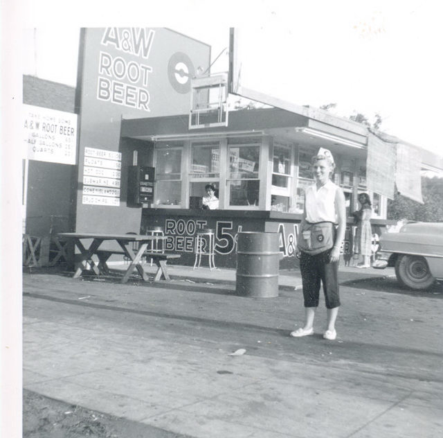 visitlodi's tweet photo. Blast from the past! Did you know Lodi is the birthplace of A&W Rootbeer? Head down Pine Street and you'll find a plaque where the first root beer stand was! Go grab a root beer float today at @awlodi
#rootbeer #lodica #history #visitlodi #rootbeerfloat
https://t.co/kmSFG4fn2I https://t.co/848vN0XOzp