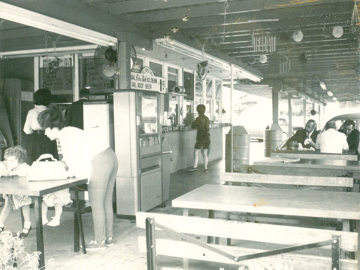 visitlodi's tweet photo. Blast from the past! Did you know Lodi is the birthplace of A&W Rootbeer? Head down Pine Street and you'll find a plaque where the first root beer stand was! Go grab a root beer float today at @awlodi
#rootbeer #lodica #history #visitlodi #rootbeerfloat
https://t.co/kmSFG4fn2I https://t.co/848vN0XOzp