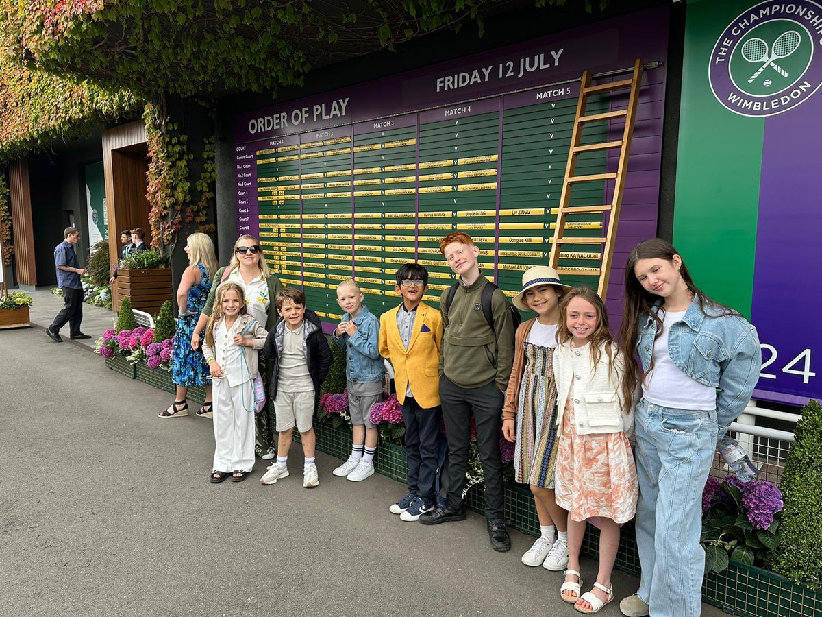 Mountnessing School tweet media