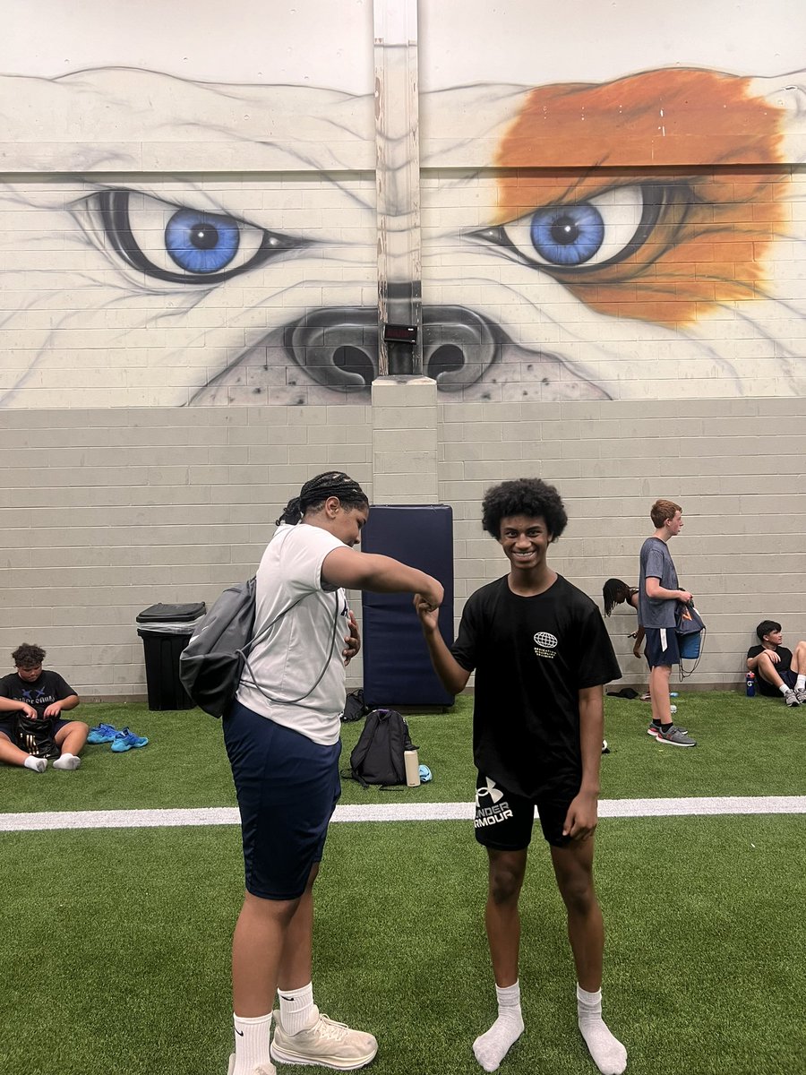 The Bulldogs were back to the usual grind this week. The intensity was turned up and they kicked July off the right way! 😤🔥 

Shout out to our 🌟’s of the week
HI: Drew Mott, Eli Hildebrend
FEM: Kat Geiser, Ella Luke
DEV: Alexander Patton, Antonio Love