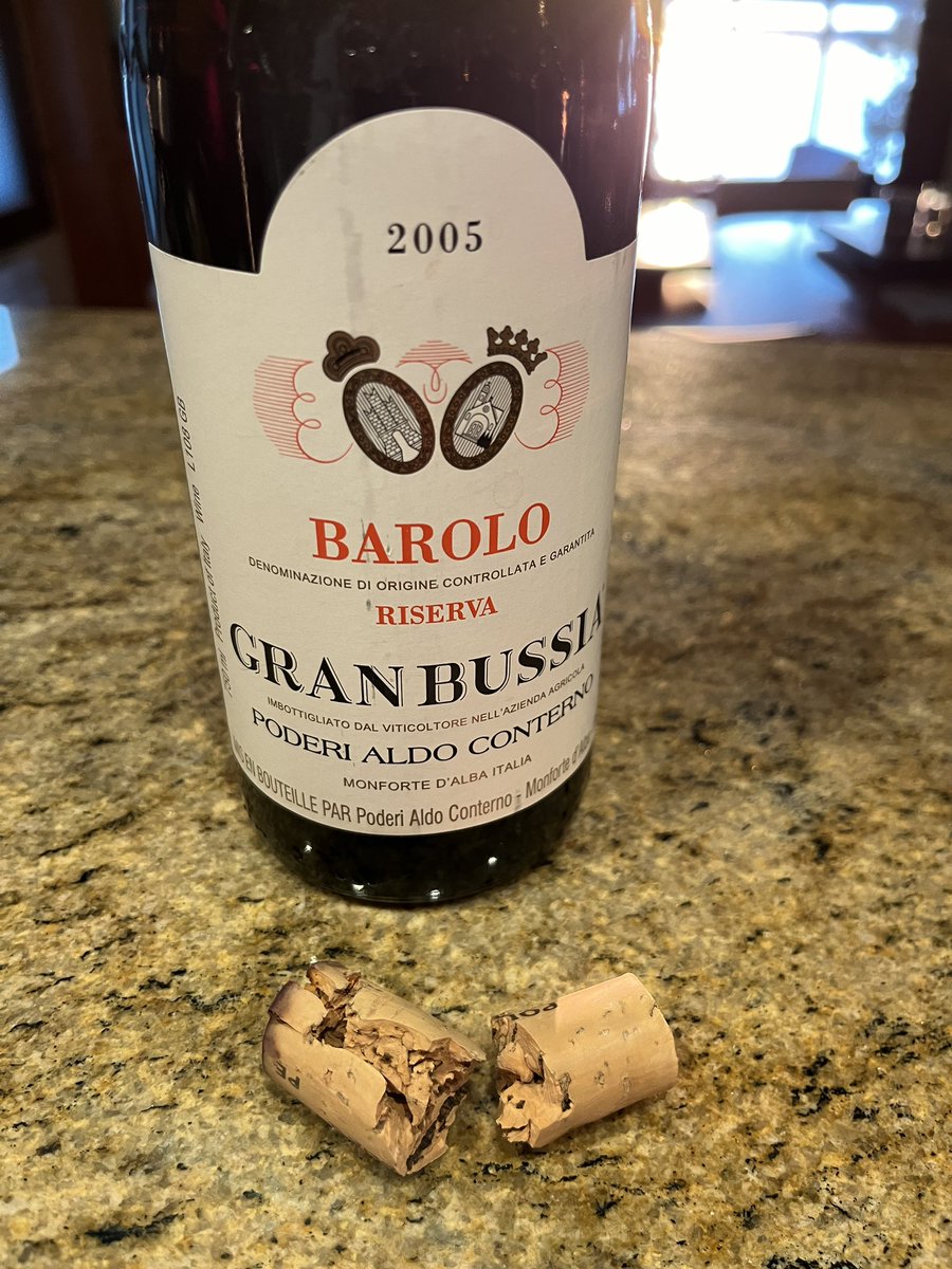 BordeauxGuru's tweet photo. Please, oh please be good…. #wine #Nebbiolo #Barolo #Conterno https://t.co/te8NVZvJ16