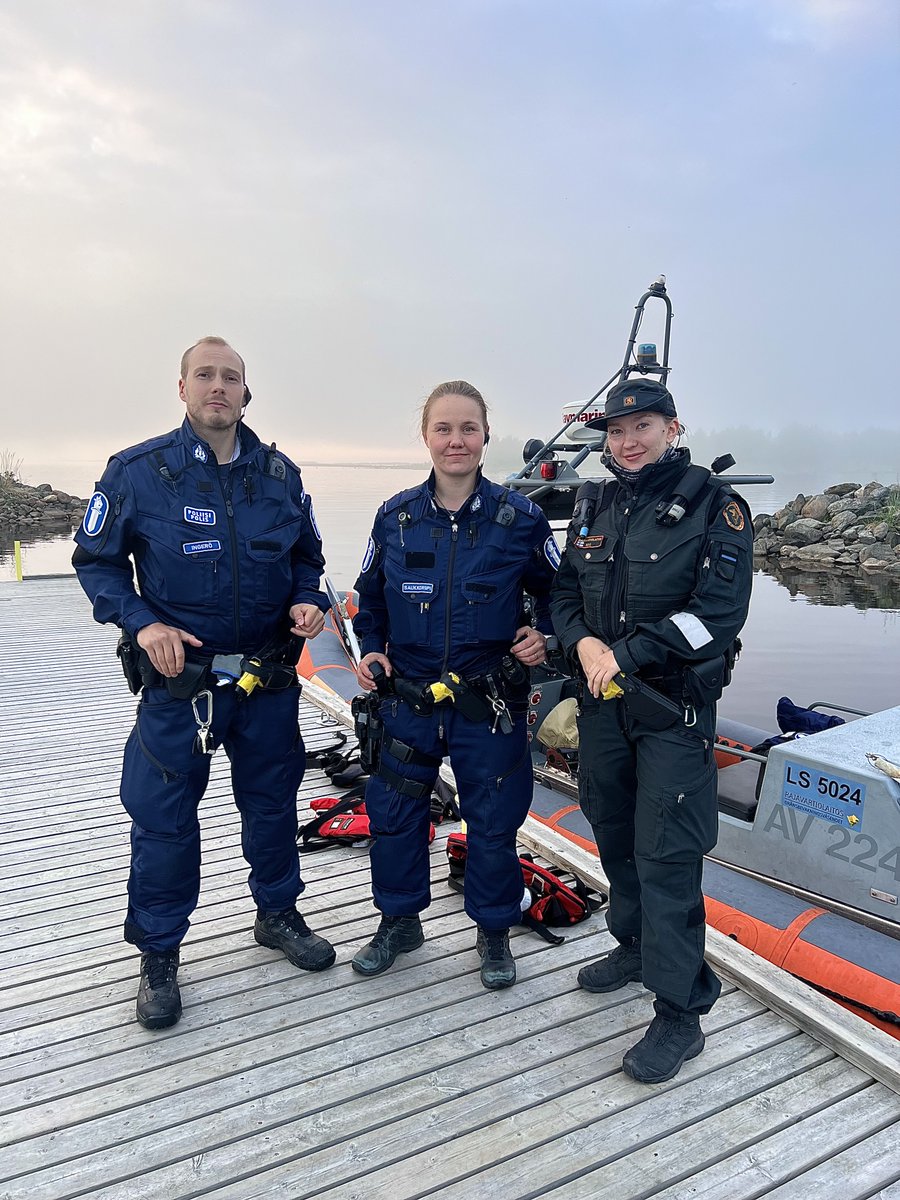 .<a href="/SuomenPoliisi/">Suomen poliisi</a> <a href="/SuomenTulli/">Tulli</a>  ja <a href="/rajavartijat/">Rajavartiolaitos</a> tekevät yhteistyötä, jonka tarkoituksena on etenkin torjua rajat ylittävää rikollisuutta. #PTR-toiminta #meriraja24h