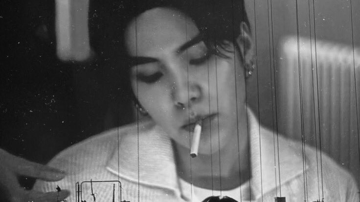 ots7venb's tweet image. — trechos em que agust d pegou a indústria, a mídia, os haters e colocou dentro do bolso, a thread;