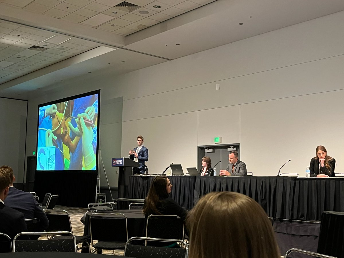 DustinRichter18's tweet photo. Congrats to @UNMOrthopaedics resident @nicknewcomb on taking home the silver medal in the inaugural @videojsportsmed Fellows Video Challenge! Open meniscus centralization with root repair #sportsmed https://t.co/DONeG01kD6