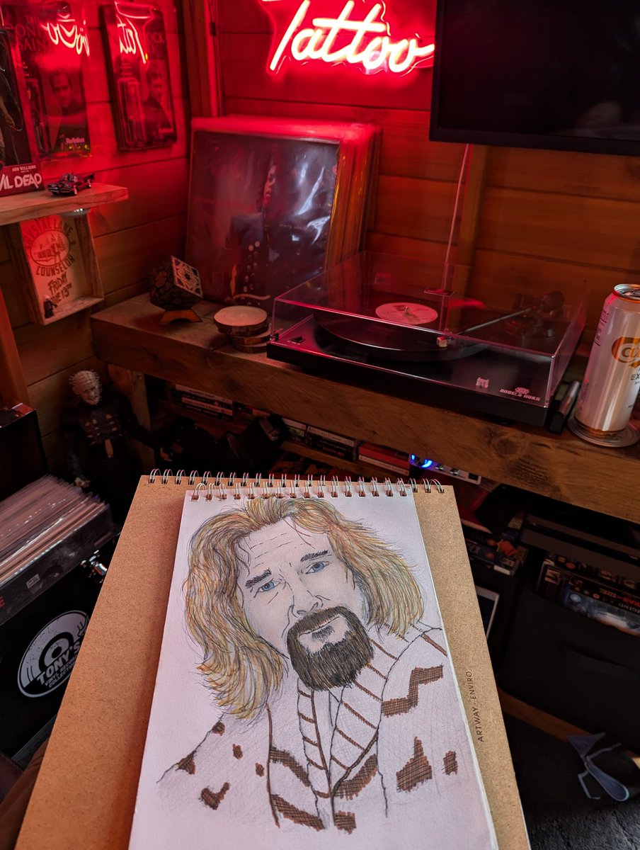 Ok so gone on to doodle the Dude with vinyl n beer 😁🍻🍻🍻🍻🍻🍻