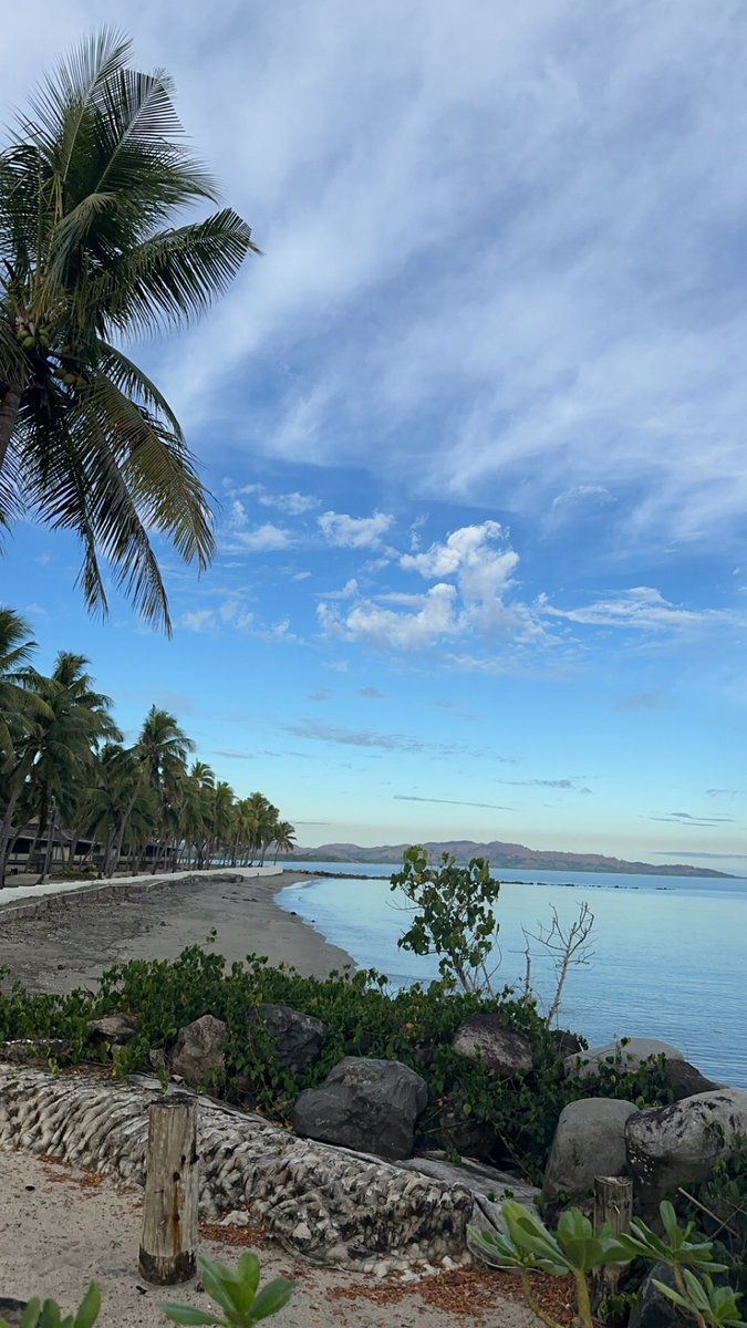 aliciaknight8's tweet photo. My 66th country - Fiji 🇫🇯 #NonRevLife https://t.co/CJN0eMMOJk