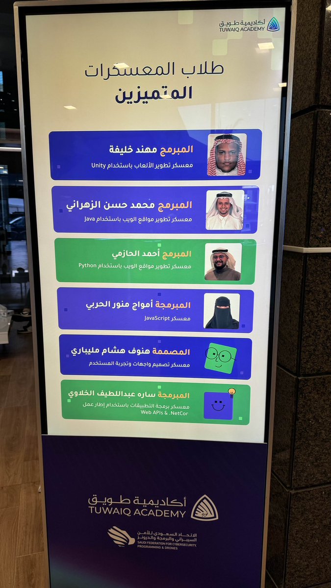 zeovm's tweet photo. 💻💪 https://t.co/aUFrwwCHNa