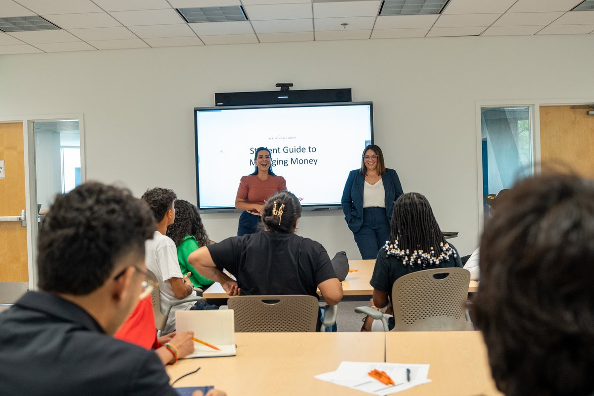 TGRFound's tweet photo. The #Classof2027 Earl Woods Scholars kicked off their college journey with a transformative pre-college retreat, blending workshops for college readiness with opportunities to build lifelong connections. https://t.co/cTl9XxO2ZC