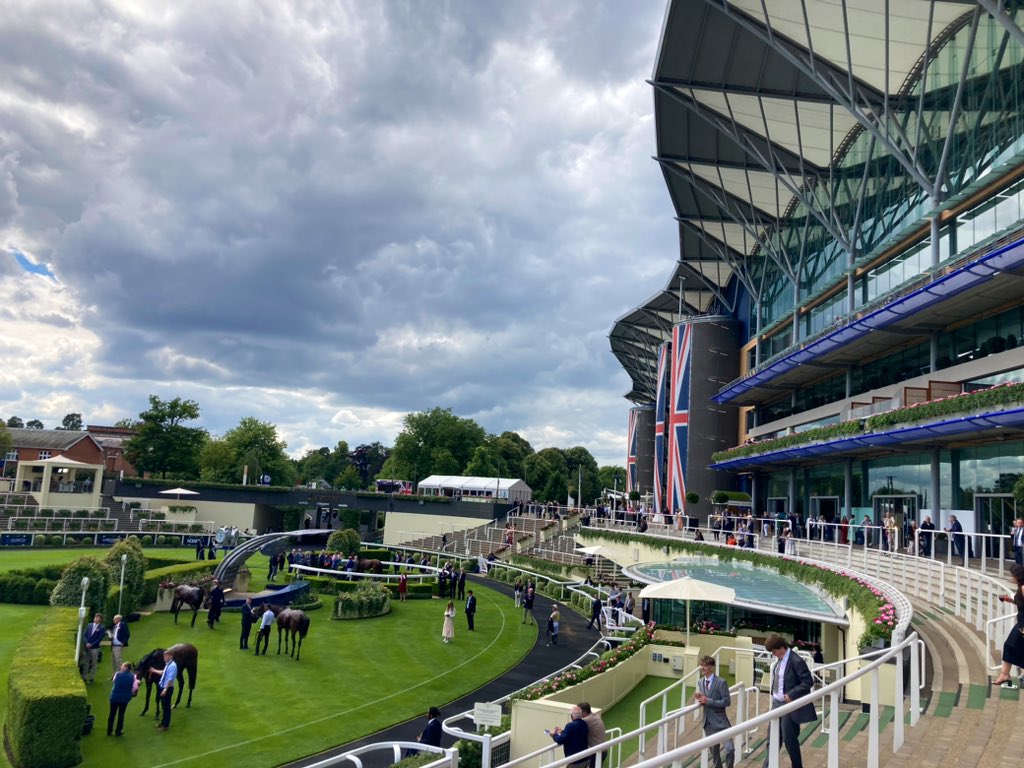 Alice Lamb (@alicelamb84) on Twitter photo A fabulous Friday <a href="/Ascot/">Ascot Racecourse</a> for <a href="/propertyraceday/">TheProperty Race Day</a> & proud to represent <a href="/LandAid/">LandAid</a> as principle charity partner.
Joined this year by <a href="/NHyouthcentre/">New Horizon Youth Centre</a> who will be benefiting from the funds raised at the event - providing vital support for young people facing homelessness.
🎩🥂🐎 A fabulous Friday <a href="/Ascot/">Ascot Racecourse</a> for <a href="/propertyraceday/">TheProperty Race Day</a> & proud to represent <a href="/LandAid/">LandAid</a> as principle charity partner.
Joined this year by <a href="/NHyouthcentre/">New Horizon Youth Centre</a> who will be benefiting from the funds raised at the event - providing vital support for young people facing homelessness.
🎩🥂🐎