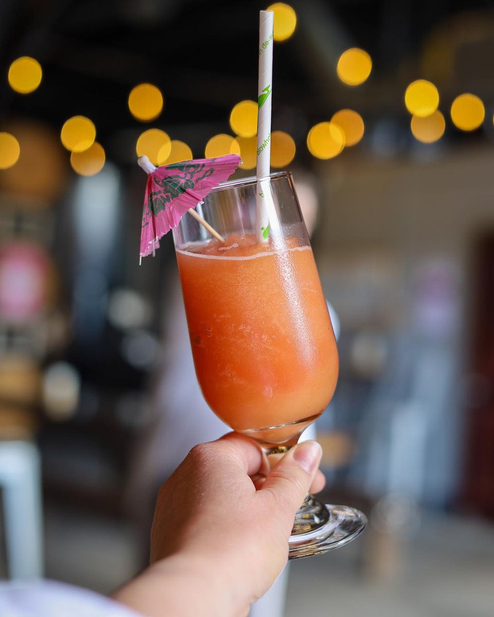 Beat the heat at BC wineries! Discover cool comfort with fully air-conditioned spaces, refreshing misters, and ice-cold wine slushies. Embrace summer in style with every sip and plan your visit to BC wineries today 🍇❄️

📷 Pacific Breeze Winery