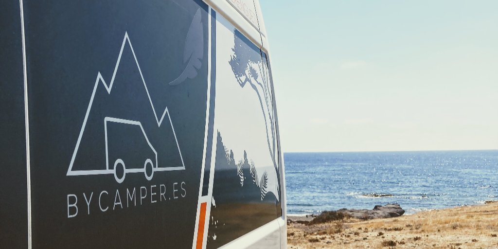 Viajar en #camper te permite encontrar lugares únicos donde disfrutar de la #naturaleza ☘

👉 Más info en: i.mtr.cool/bqgmnbwnhz

#camperlife #autocaravana #viajes #segundamano #playa