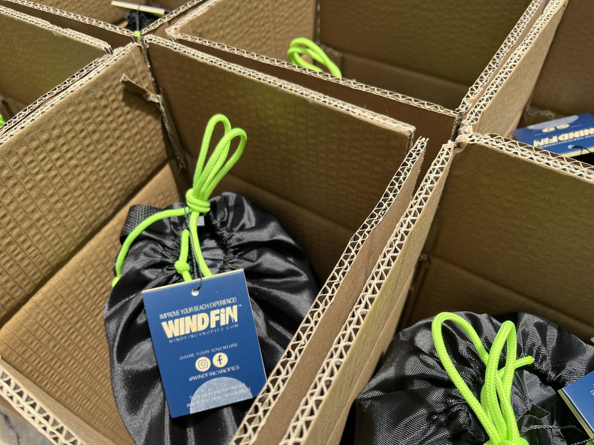 mborum02's tweet photo. Simply fill the bags, lift the poles, and enjoy up to UPF50+ protection! Light weight Wind Fin Canopies are perfect for every family.  

#windfincanopies #WFcanopies #liveyouradventure #builtfromneed #upfprotection #sunshade #beachcanopy https://t.co/5UJIIRlBGb